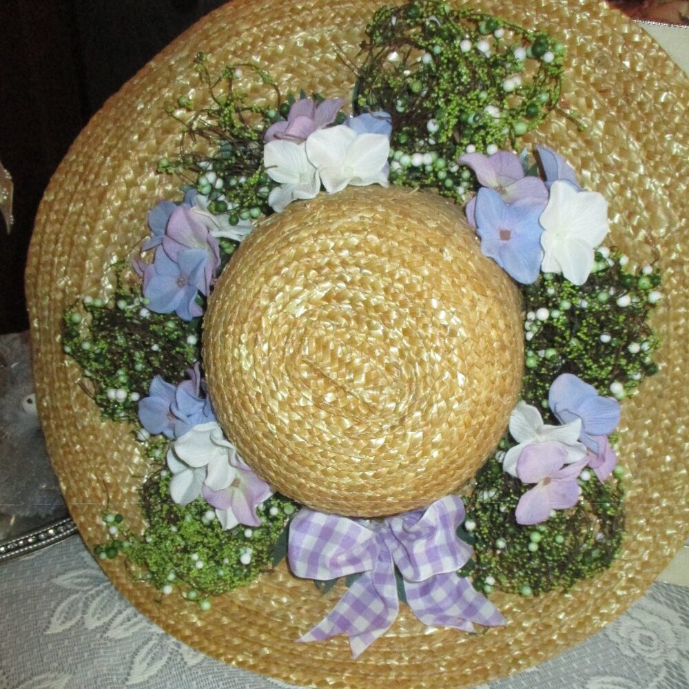 Easter Set - Picture 2 of 7